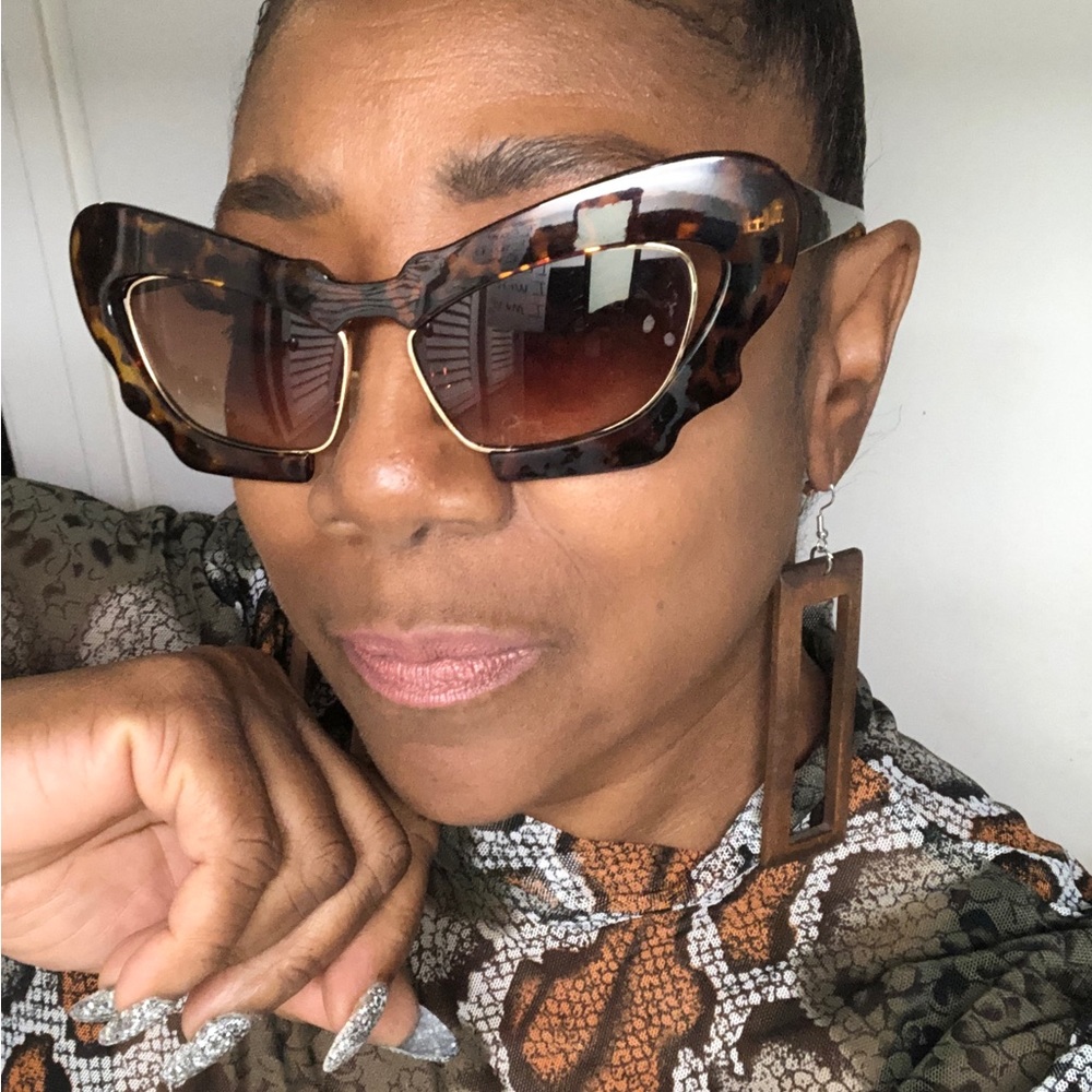 Preowned NY Sunglasses